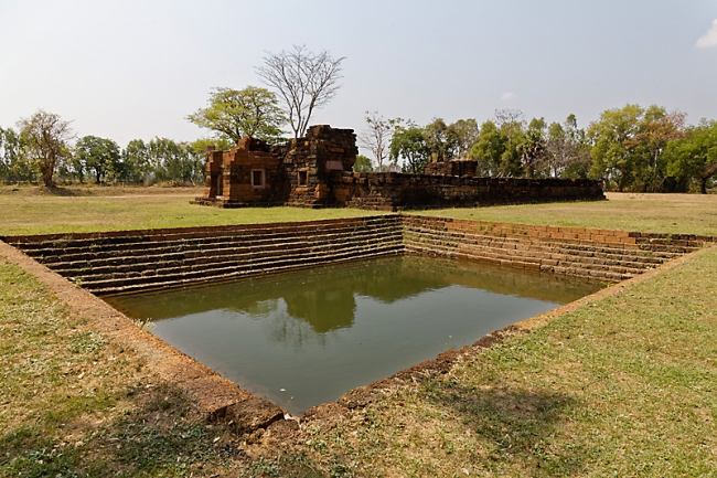 Prasat Ban Chang Pi-005